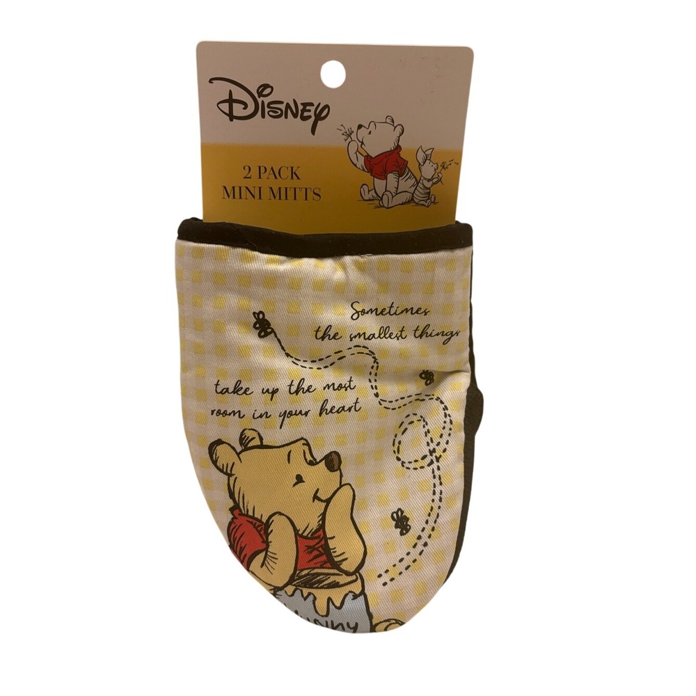 Disney Set of 2 Winnie The Pooh Oversized Mini Oven Mitts